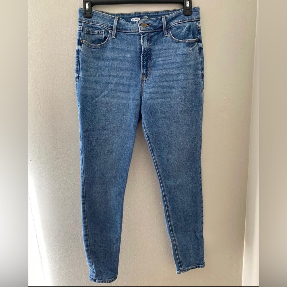 Old Navy Rockstar high rise skinny jeans
